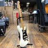 Fender American Professional II Stratocaster Olympic White w/Maple Fingerboard, Hard Case